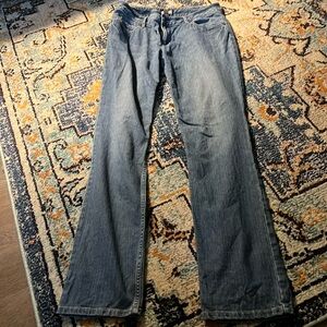 J. Jill. Stretch size 6 jeans. 99% cotton 1% spandex.